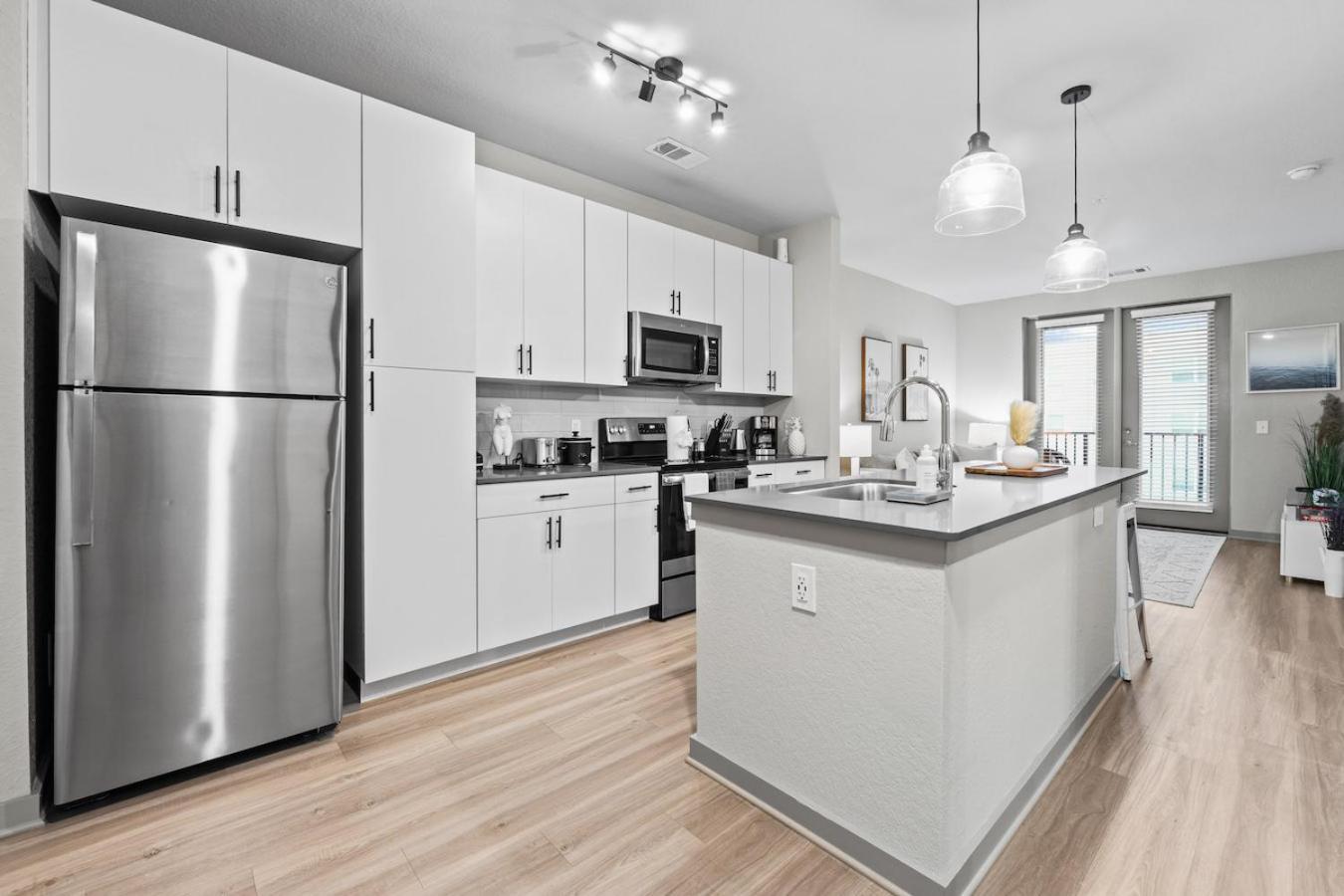 Tropicana Field 1 Bed In Downtown St Pete With Free Parking เซนต์ปีเตอร์สเบิร์ก ภายนอก รูปภาพ