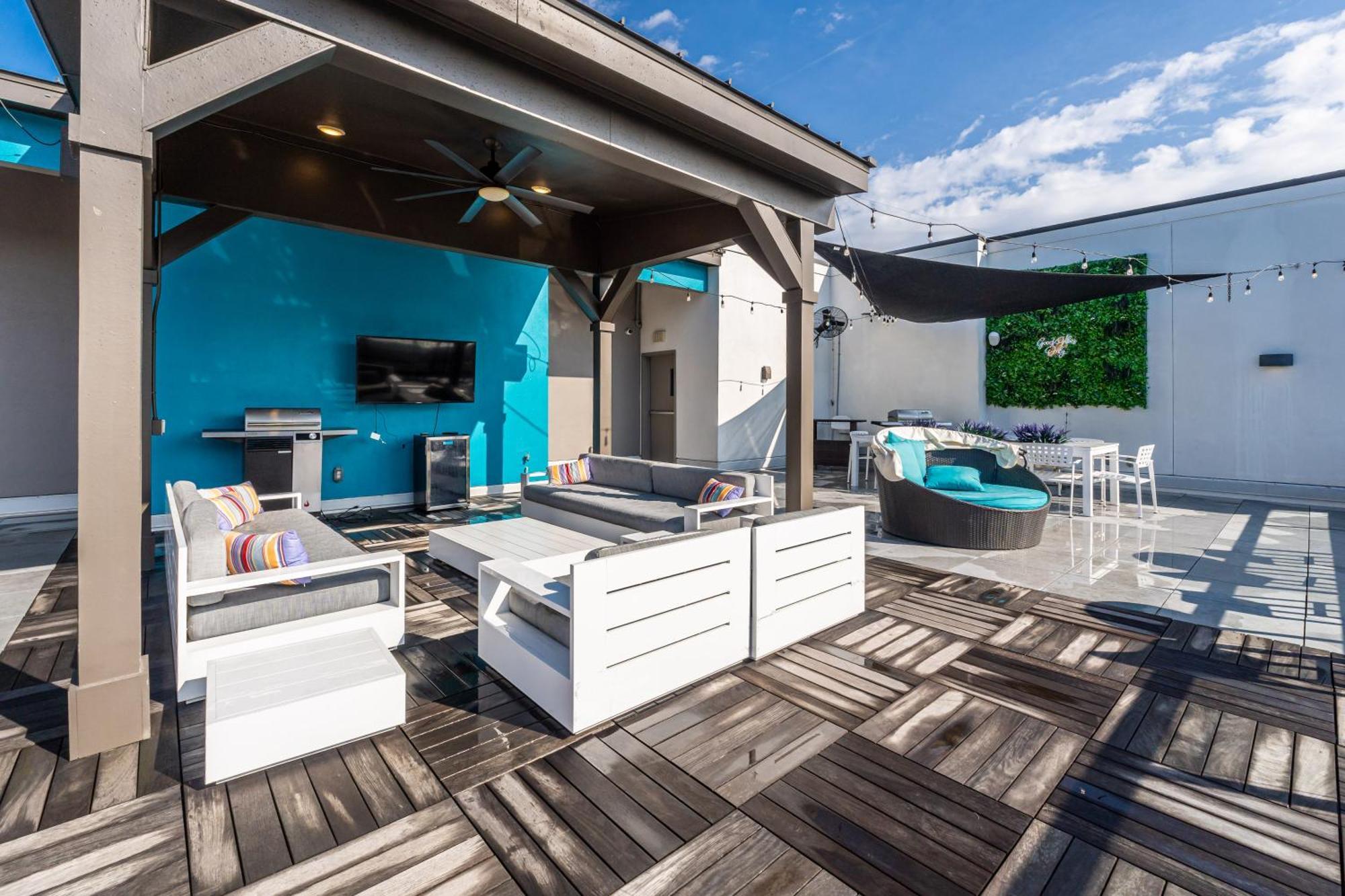 Tropicana Field 1 Bed In Downtown St Pete With Free Parking เซนต์ปีเตอร์สเบิร์ก ภายนอก รูปภาพ