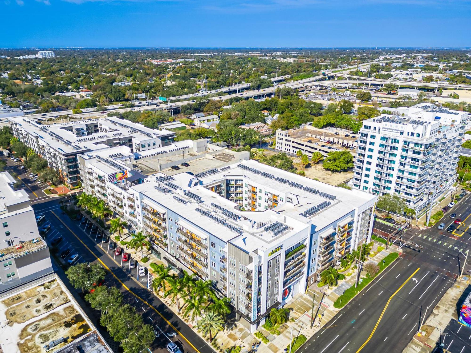 Tropicana Field 1 Bed In Downtown St Pete With Free Parking เซนต์ปีเตอร์สเบิร์ก ภายนอก รูปภาพ